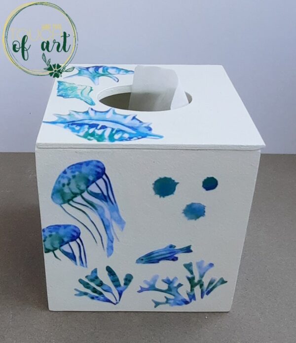 Life undersea tissue box