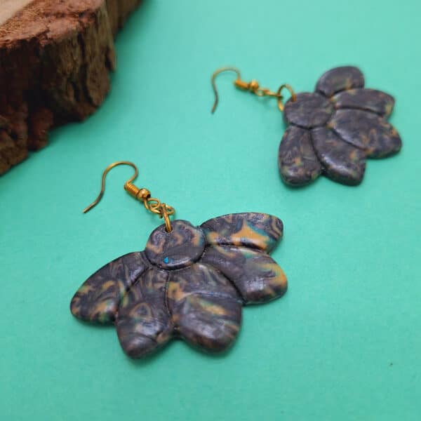 Polymer clay dangling earrings 'Owl Feather'