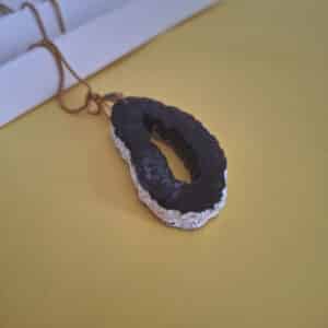 stone resin necklace