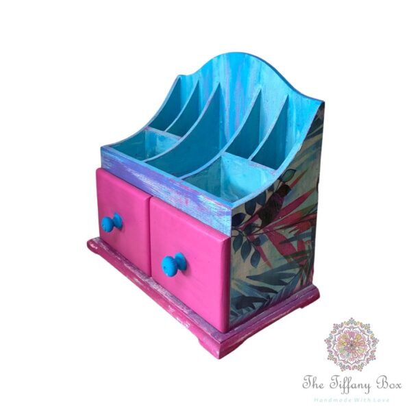 Butterfly organizer