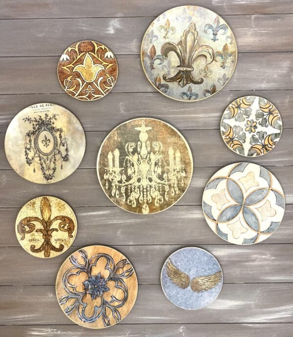 Golden Chandelier Wall Plates Collection