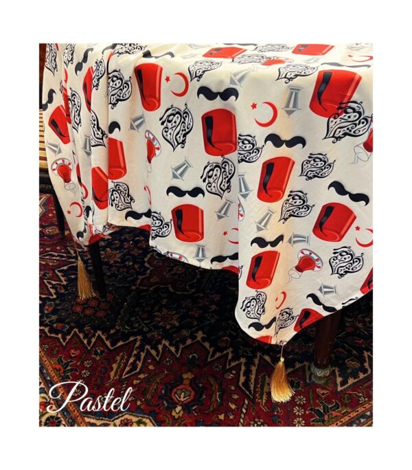 الطربوش table cover