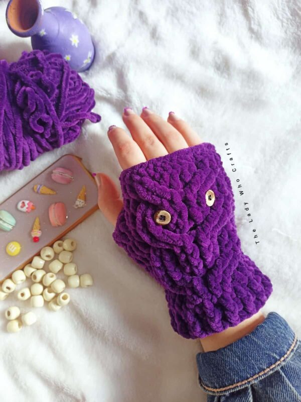 Crochet velvet owl gloves 🦉💜