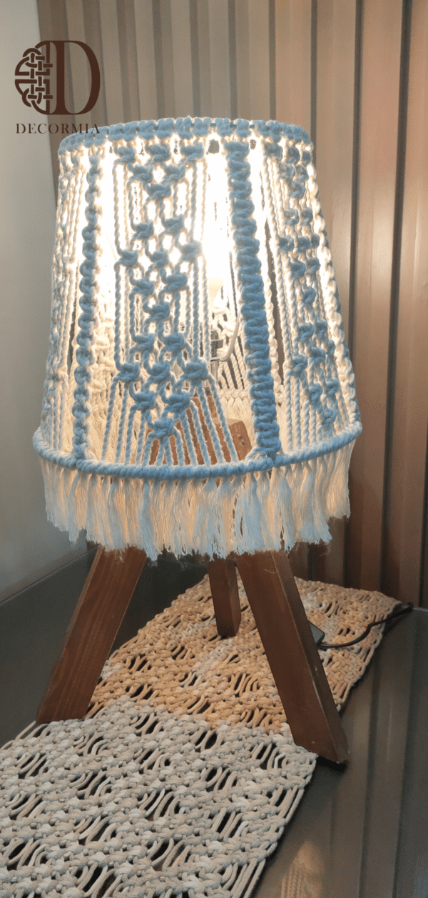 Macrame lamp