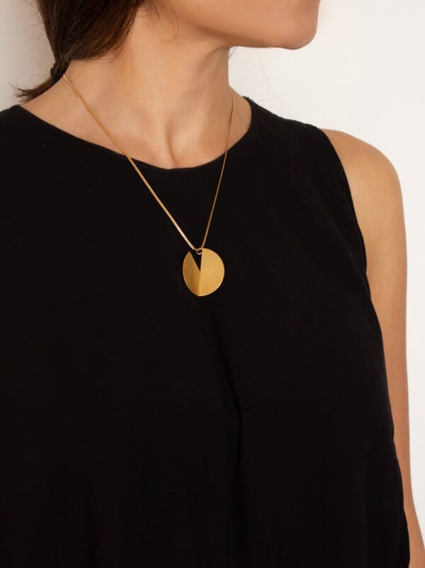 circle gold plated pendant