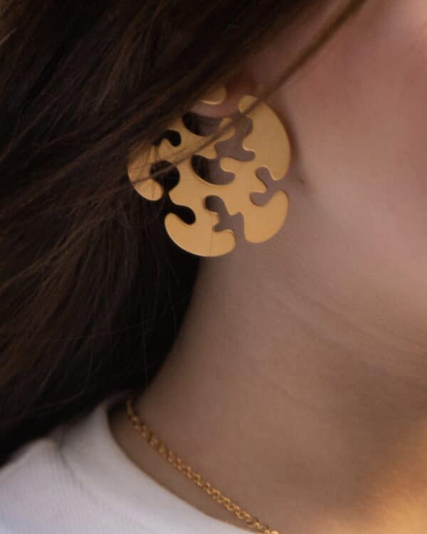 Doddle circle earrings