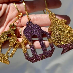 key chain fanous ramadan in gold and dark red glitter