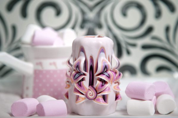 Marshmallow candle