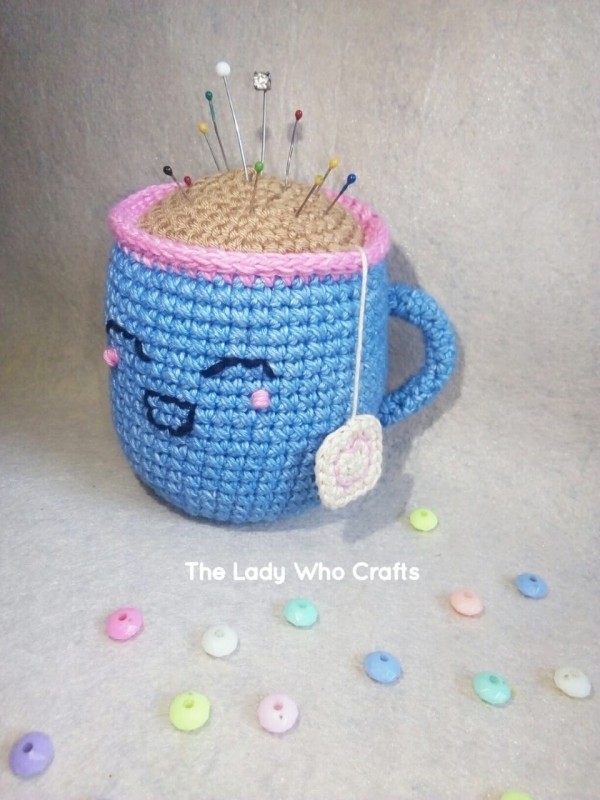 Teacup pin cushion