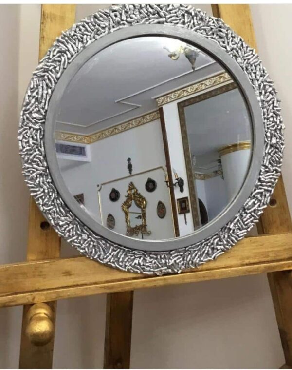 Metallic mirror