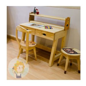 Child desk